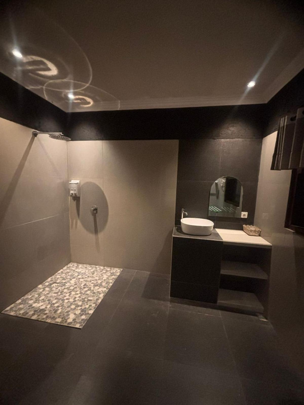 Ferienwohnung Qwank Kuta  Exterior foto